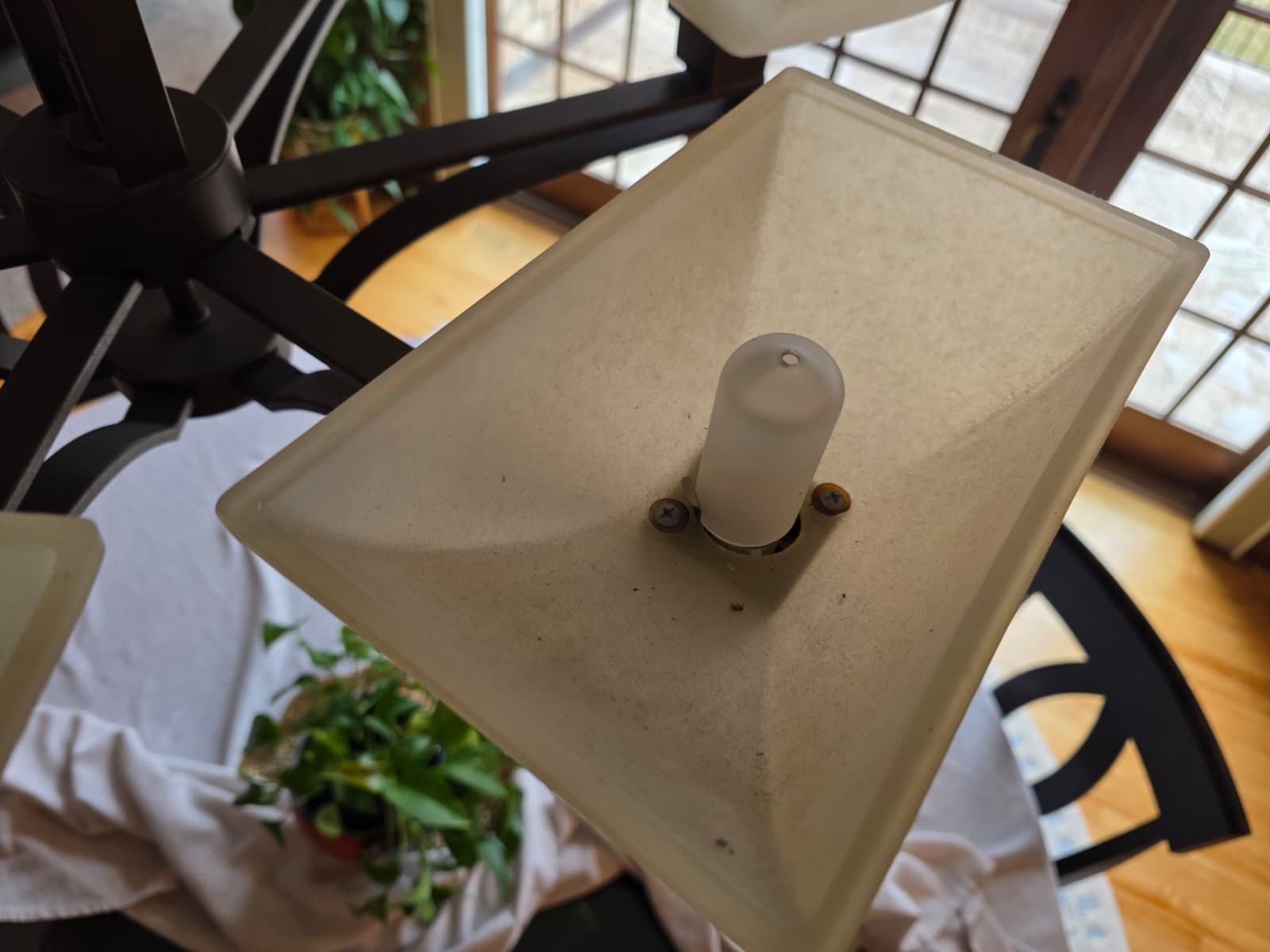 Light fixture deep cleaning menasha wi Light fixture deep cleaning menasha wi
