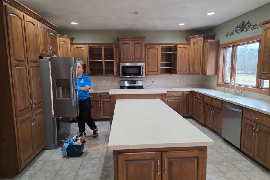 Move-In & Move-Out Cleaning Services in Appleton, Oshkosh & Green Bay, WI